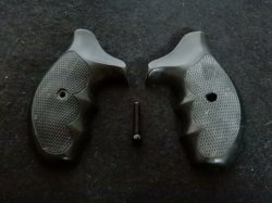 画像1: アンクルマイク社Ｓ＆Ｗ　Ｊフレーム用コンバットグリップ　ラウンドバット