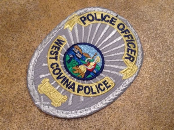 画像1: ウェストコビーナ市警察カリフォルニアバッジパッチ (1)