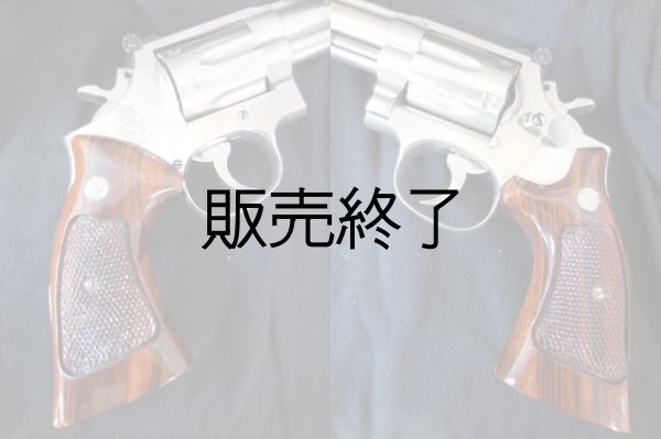 画像1: S&W実物純正Kフレームスクエアバット木製ターゲットグリップ 超美品 (1)