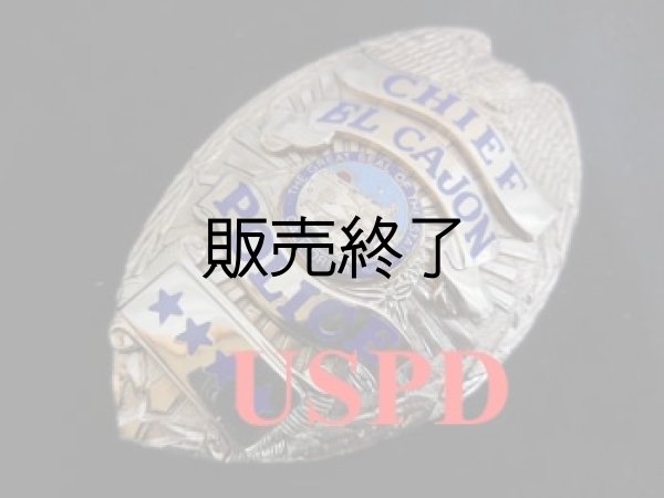 画像1: エルケイジョン市警察　実物旧セカンドバッジ　チーフ  (1)