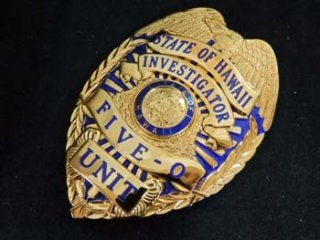 警察　バッジ Amazon | 警察グッズ 警視庁M.P.D バッジ 御章 記章 旭日章 桜紋