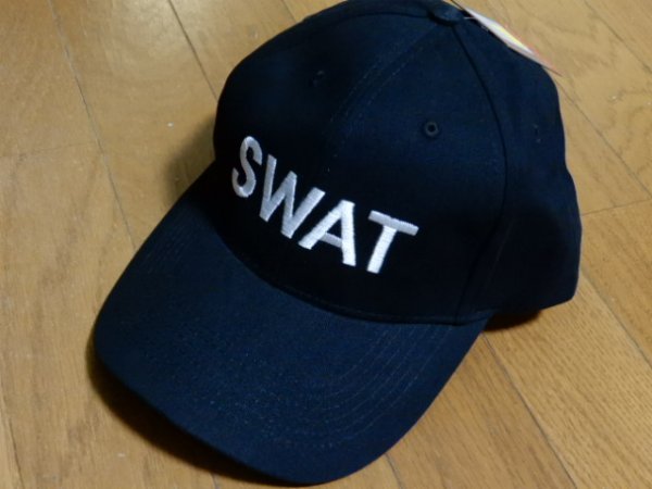 画像1: ＳＷＡＴロゴＣＡＰ　サイズ調整可能なフリーサイズ (1)