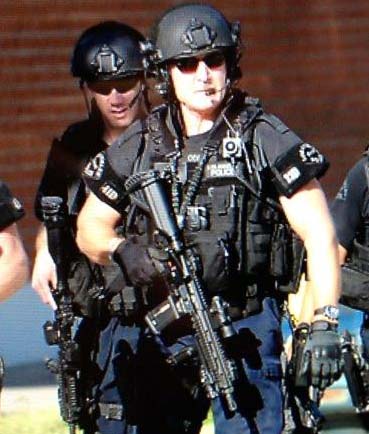 SWAT ボディーアーマ ロス市警など 倉 - 個人装備