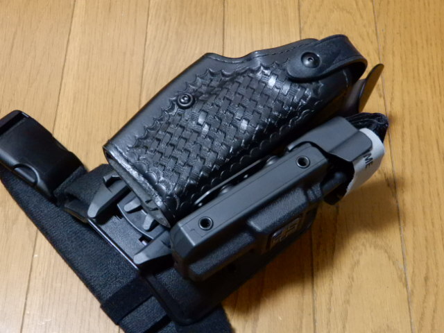 ファストドロー用カスタムホルスター　U.S ERNIE.HILL製（Used) ae048ed12c4719b13aa36260fbf27e